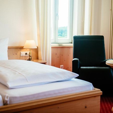 Deutenhof Hotel, Restaurant & Veranstaltung バート・アプバッハ エクステリア 写真