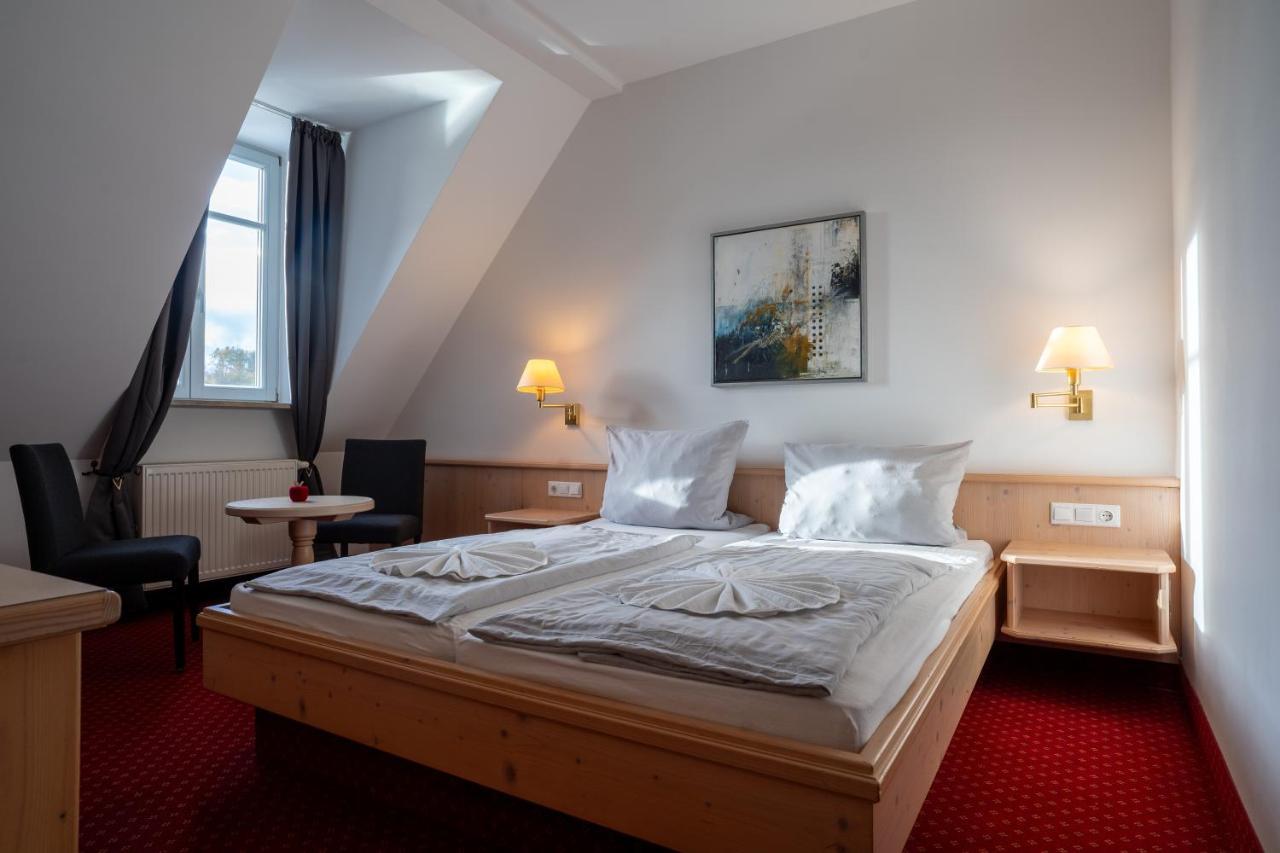 Deutenhof Hotel, Restaurant & Veranstaltung バート・アプバッハ エクステリア 写真