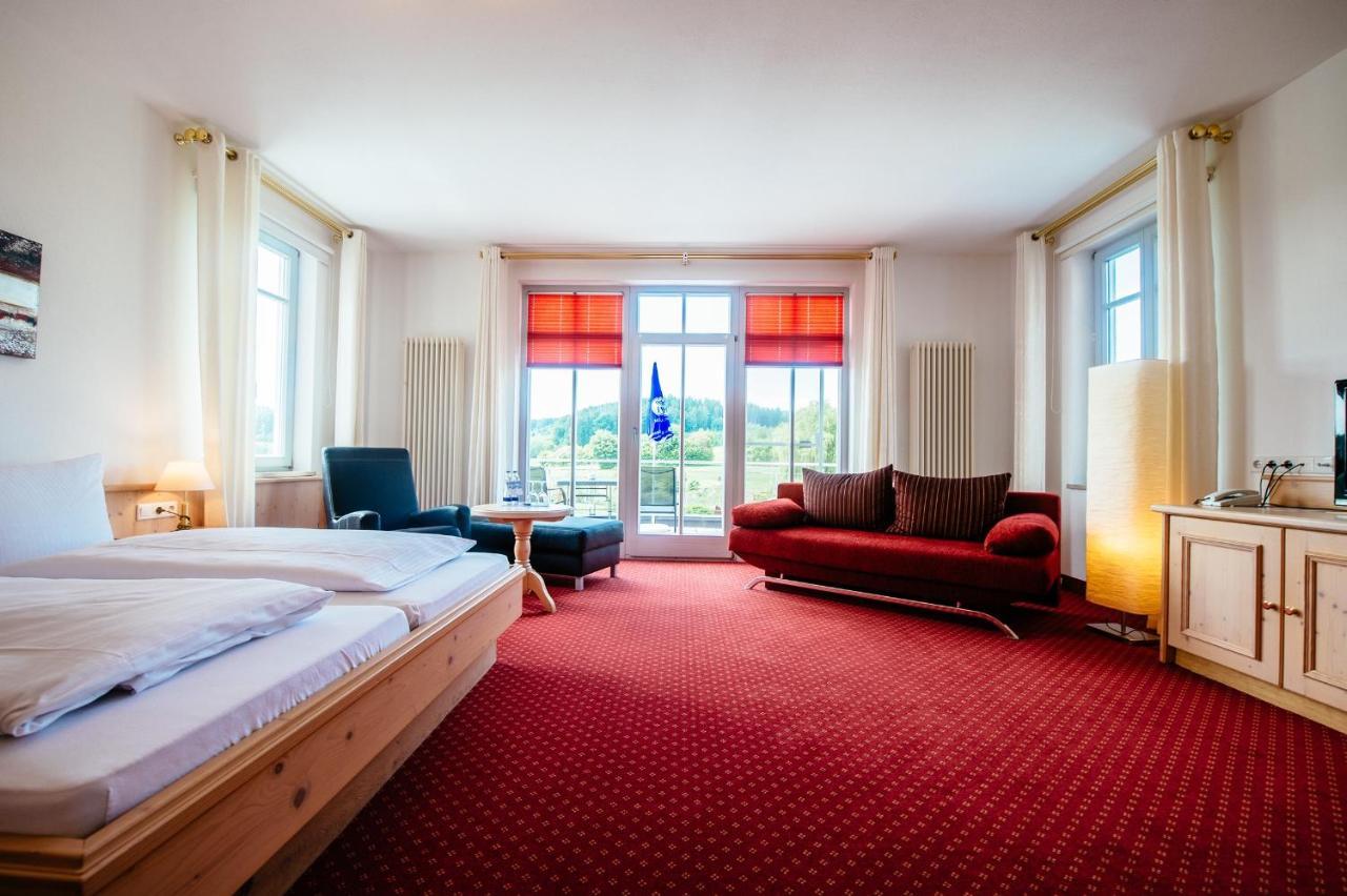 Deutenhof Hotel, Restaurant & Veranstaltung バート・アプバッハ エクステリア 写真